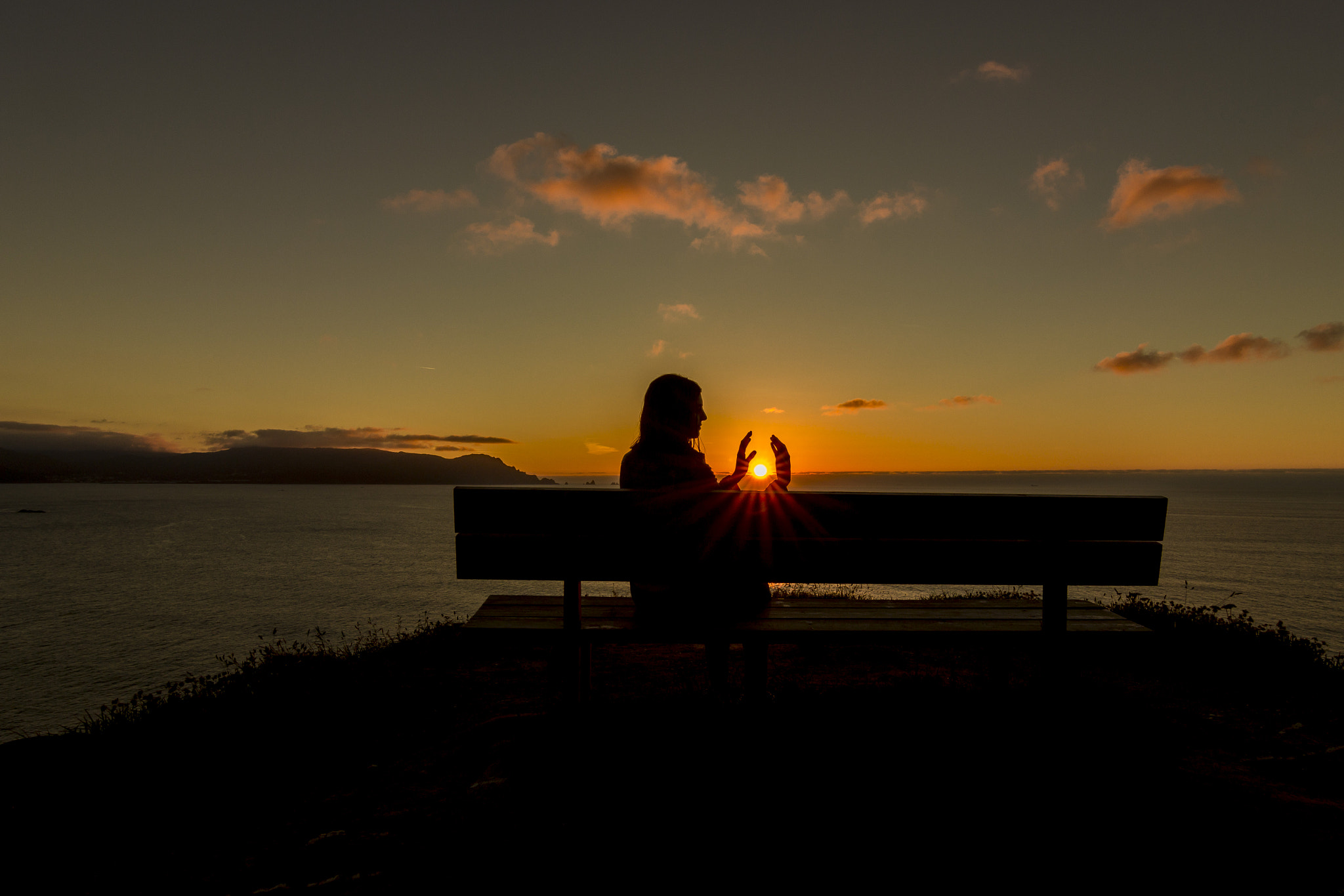 Tokina AT-X Pro 12-24mm F4 (IF) DX sample photo. The sun in my hands photography