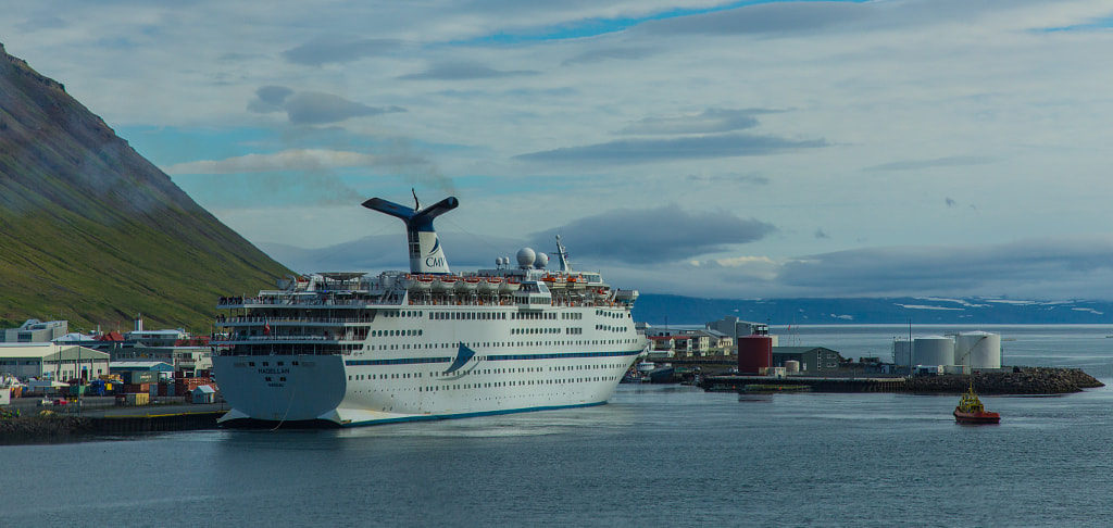 Cruise ship by Marc Salm on 500px.com