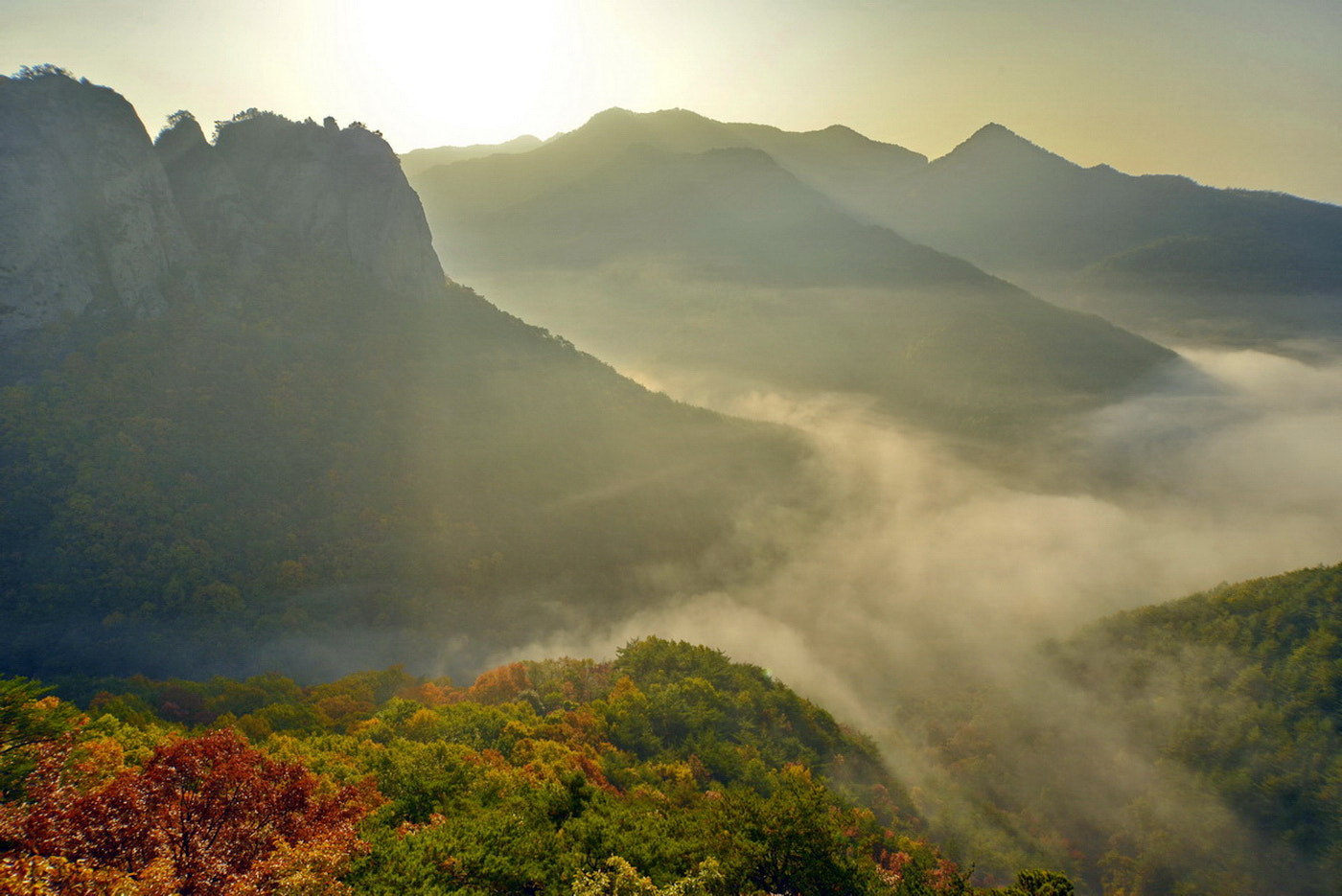 Nikon D800E + Sigma 12-24mm F4.5-5.6 EX DG Aspherical HSM sample photo. Mt. juwang photography