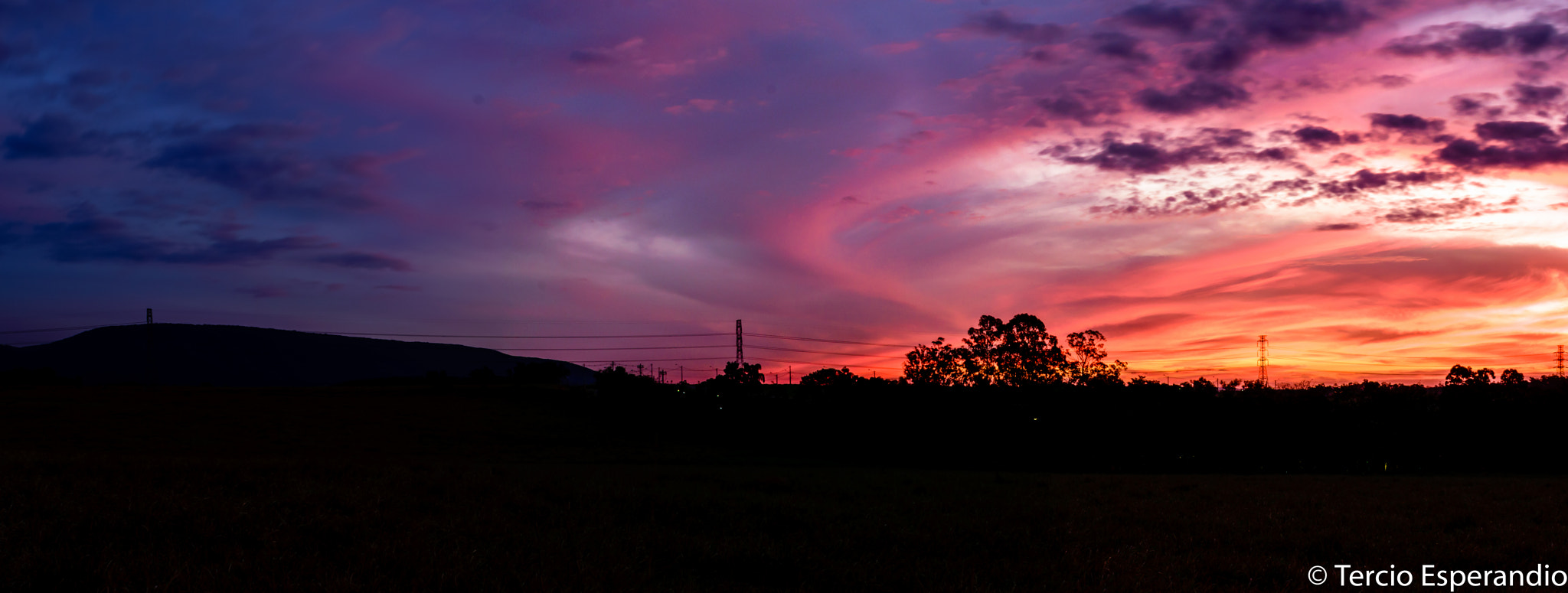 Nikon AF-S Nikkor 24-70mm F2.8G ED sample photo. A panoramic view of today's sunset photography