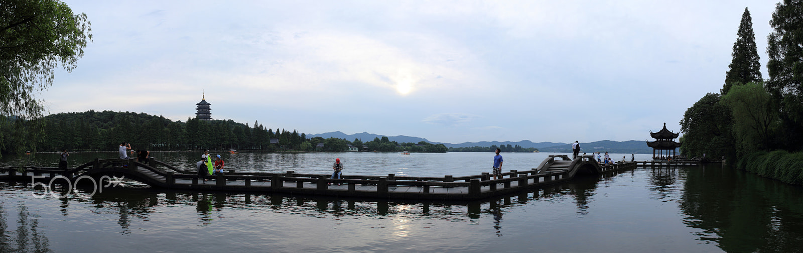 Canon EF 24-70mm F4L IS USM sample photo. 长桥全景 photography