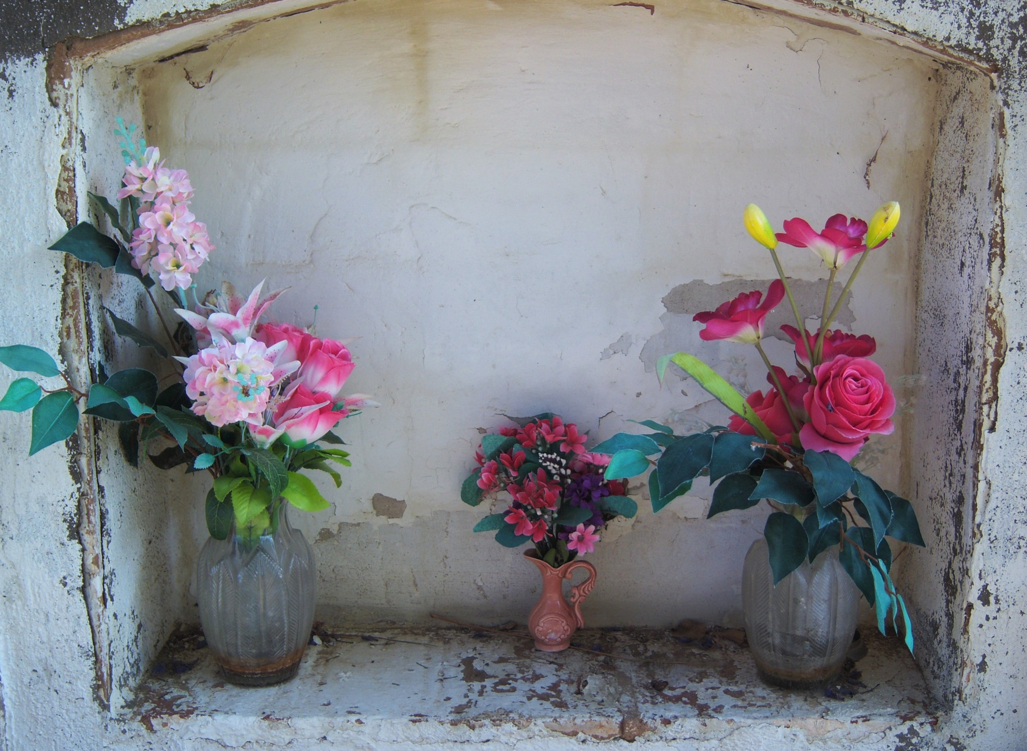 Kodak EASYSHARE V803 ZOOM DIGITAL CAMERA sample photo. Empty tomb photography