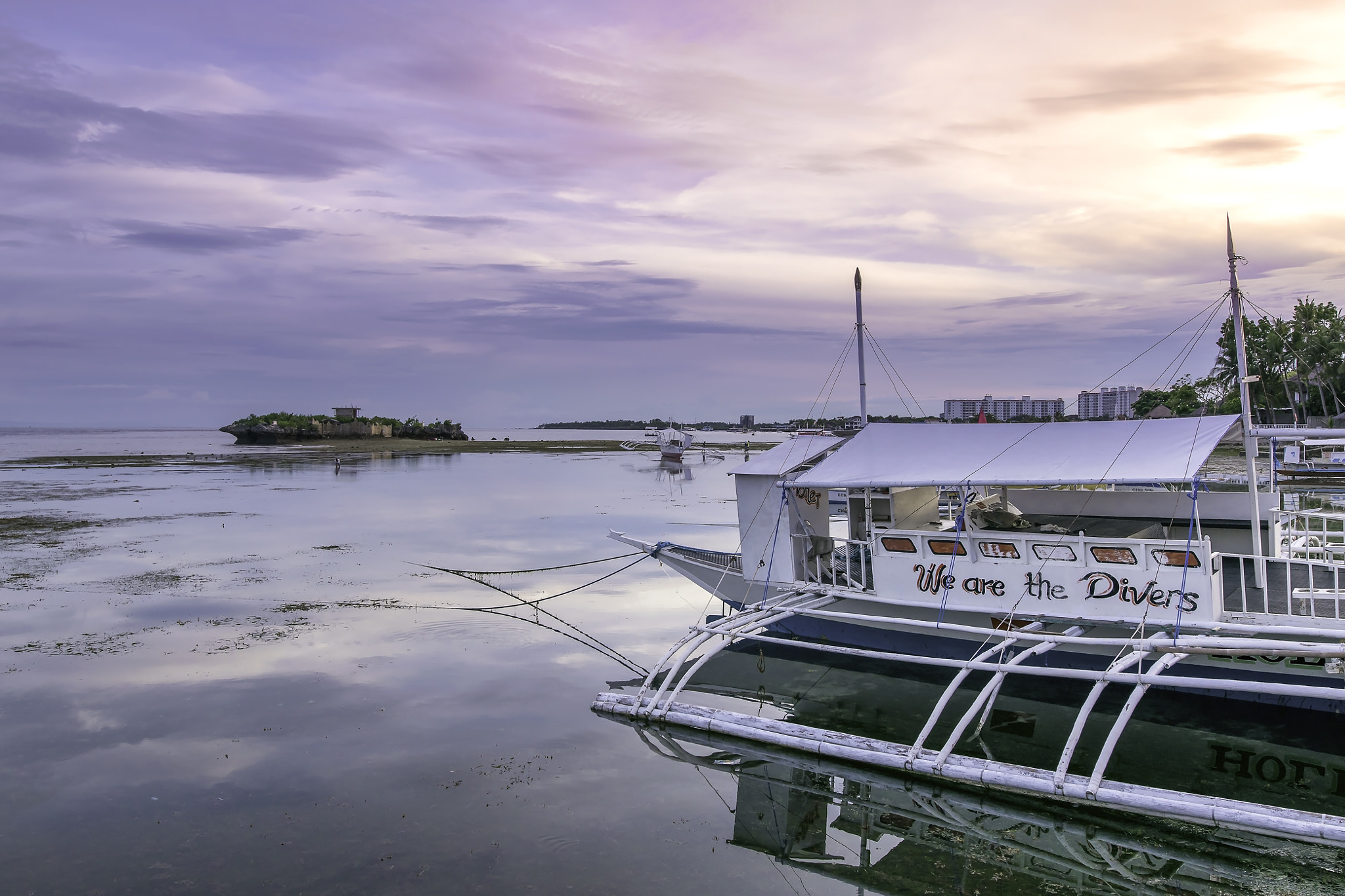 Nikon AF-S Nikkor 14-24mm F2.8G ED sample photo. Mactan cebu island photography