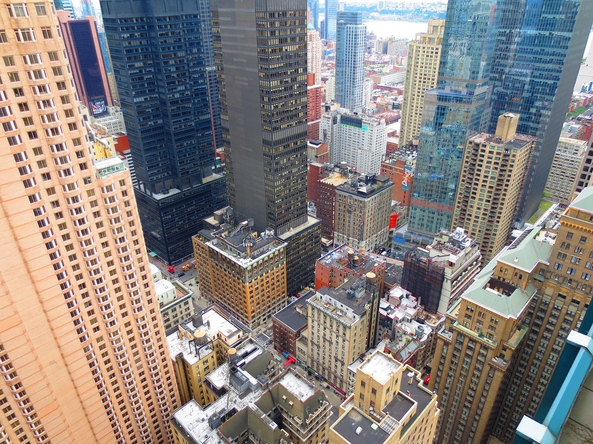 Canon POWERSHOT ELPH 320 HS sample photo. View from our window, nyc photography