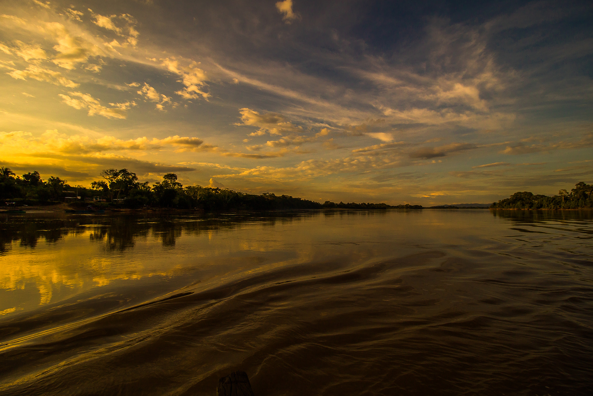 Canon EOS 7D Mark II + Canon EF-S 10-18mm F4.5–5.6 IS STM sample photo. Huallaga river photography