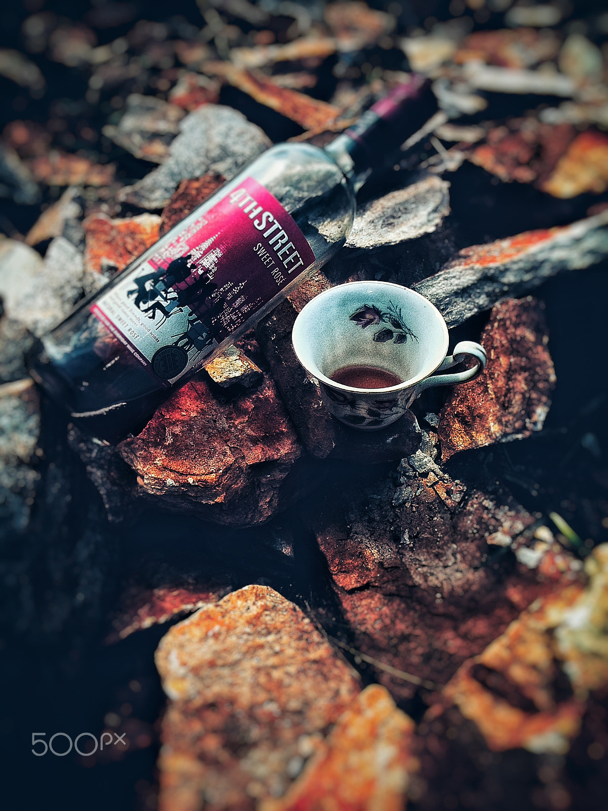 HUAWEI P6-U06 sample photo. Wine on the rocks photography