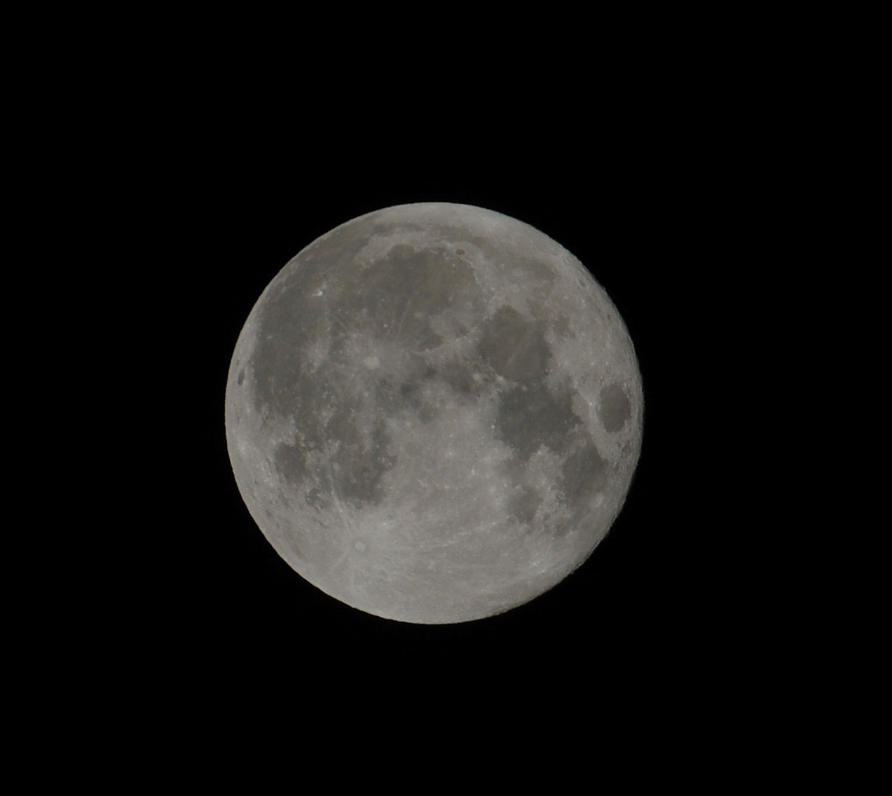 Pentax K-5 IIs sample photo. Moon light photography