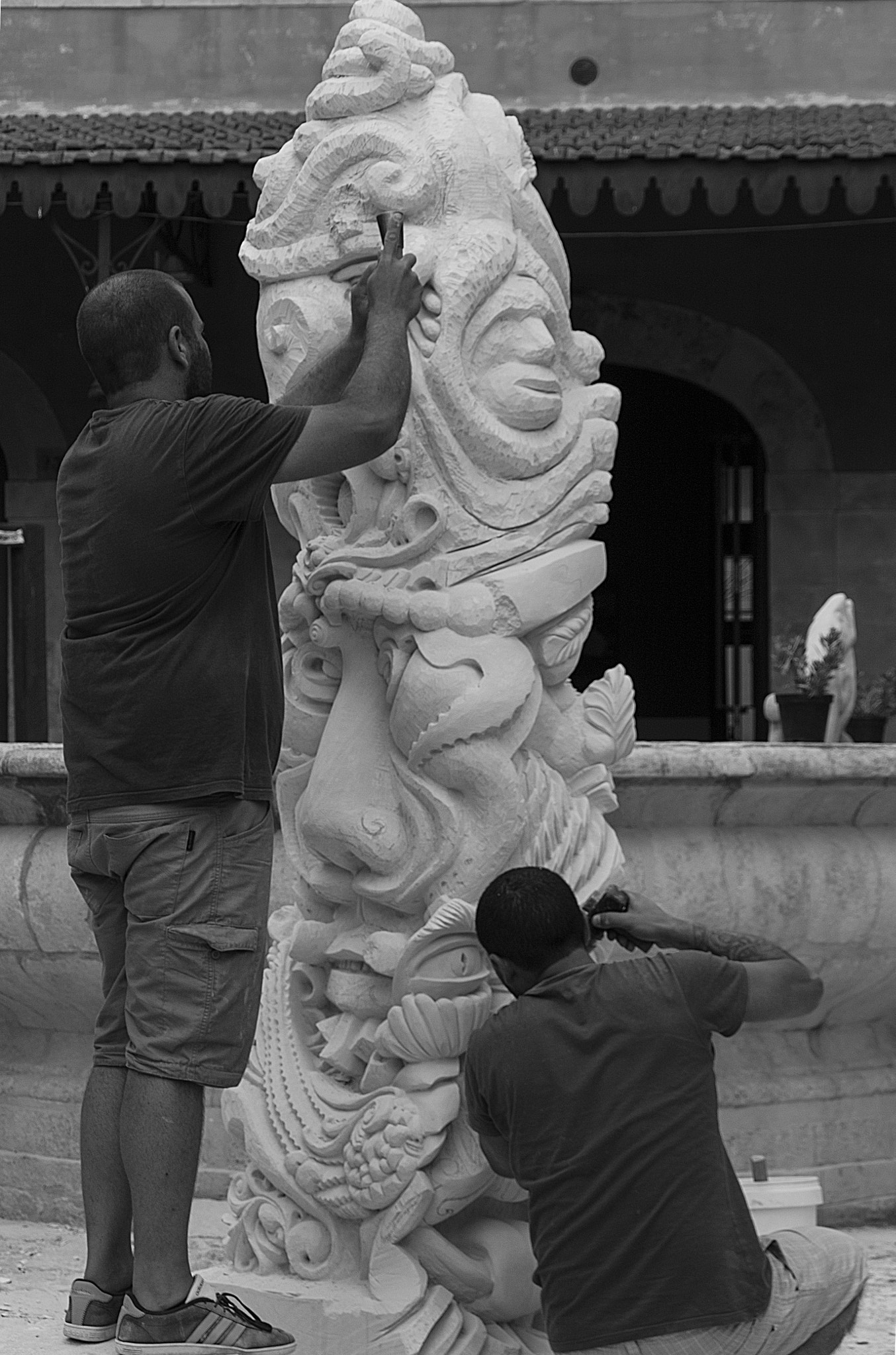 Canon EOS 450D (EOS Rebel XSi / EOS Kiss X2) sample photo. Scultori a noto photography