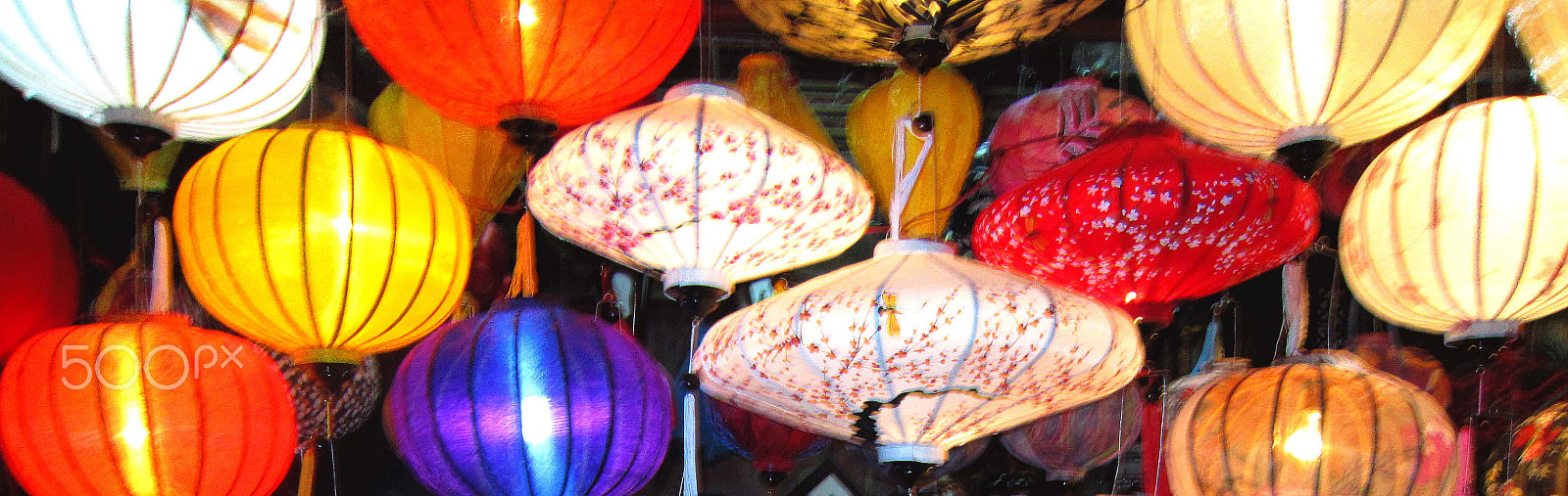 Canon PowerShot SD3500 IS (IXUS 210 / IXY 10S) sample photo. Beautiful lanterns in hội an-việt nam photography