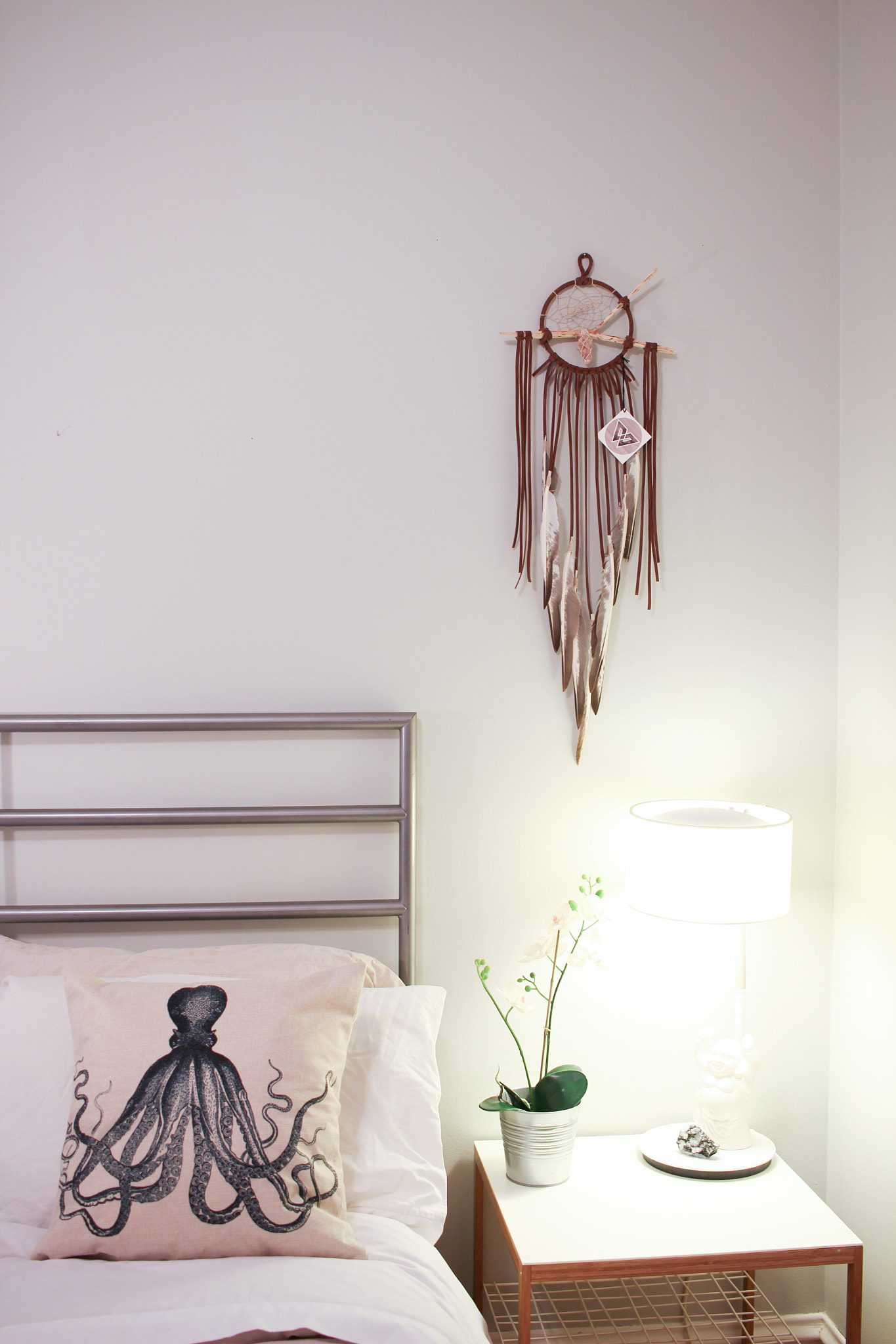 Canon EOS 100D (EOS Rebel SL1 / EOS Kiss X7) sample photo. The prairie falcon dreamcatcher photography