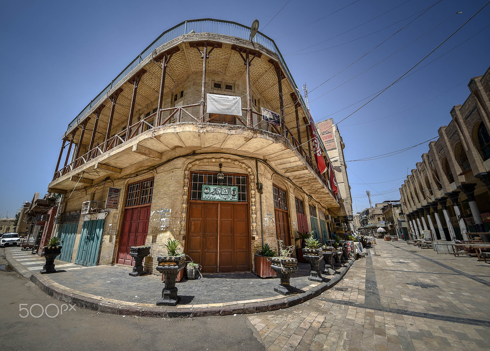 Sigma 8-16mm F4.5-5.6 DC HSM sample photo. Shahbandar cafe photography