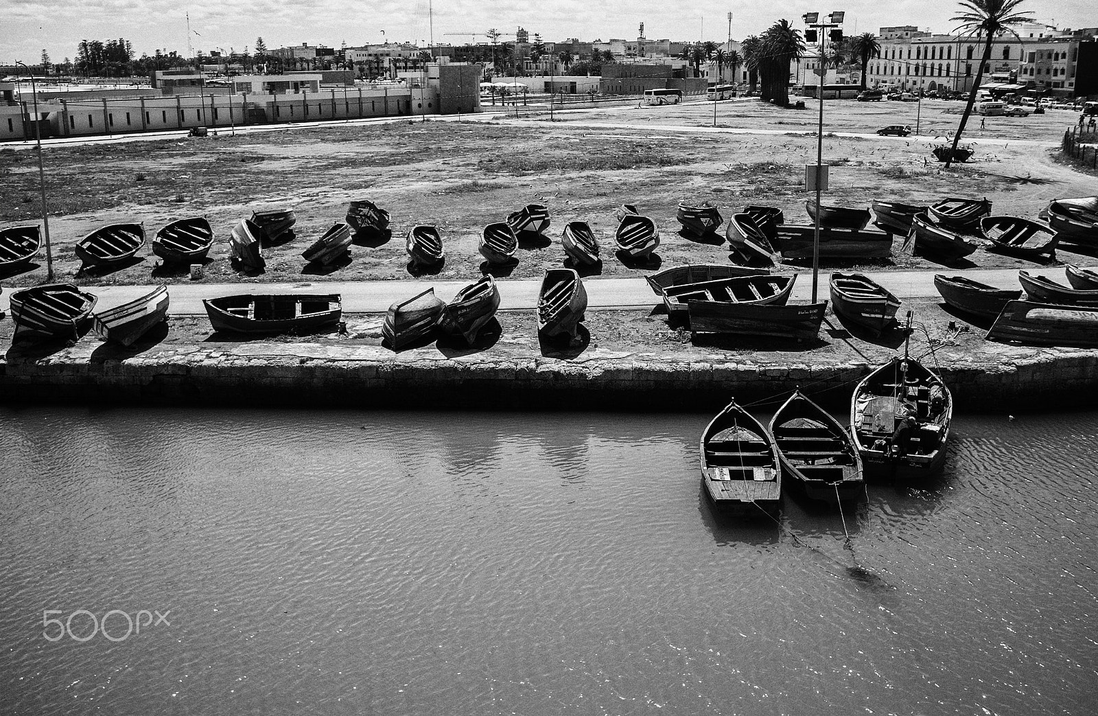 Tamron AF 19-35mm f/3.5-4.5 sample photo. Boats photography