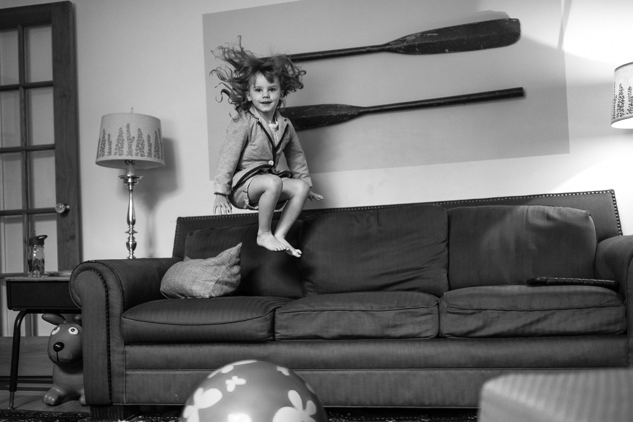 Nikon D800E + Nikon AF-S Nikkor 35mm F1.4G sample photo. Leaping photography