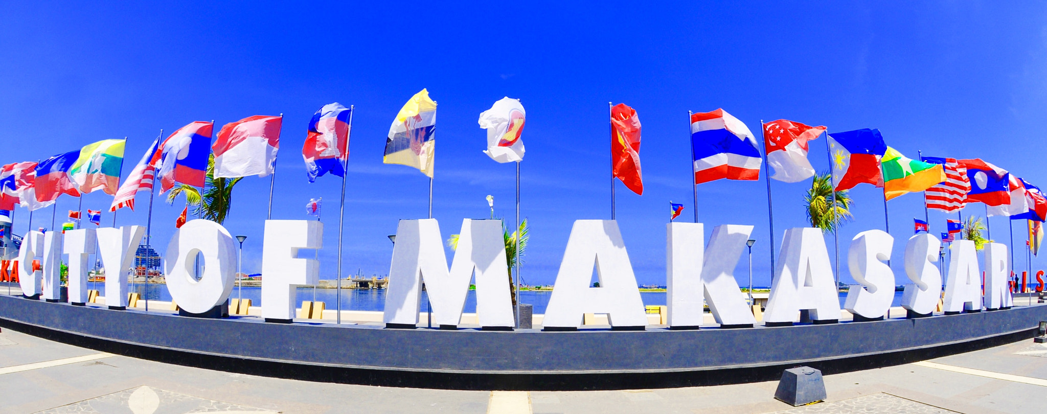 Nikon AF DX Fisheye-Nikkor 10.5mm F2.8G ED sample photo. City of makassar photography