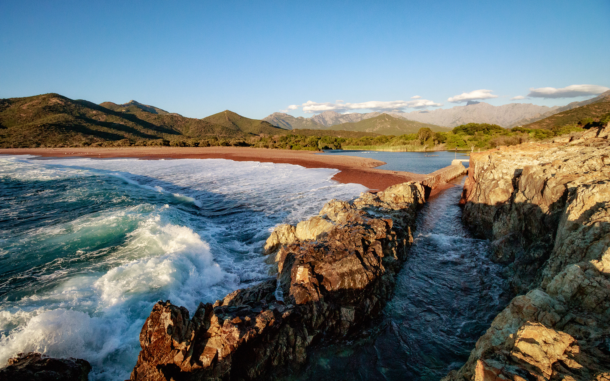 Canon EOS 80D + Canon EF-S 10-18mm F4.5–5.6 IS STM sample photo. Corsica photography