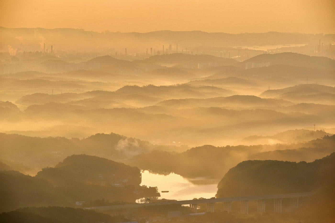 Sigma 150-500mm F5-6.3 DG OS HSM sample photo. The morning industrial complex photography