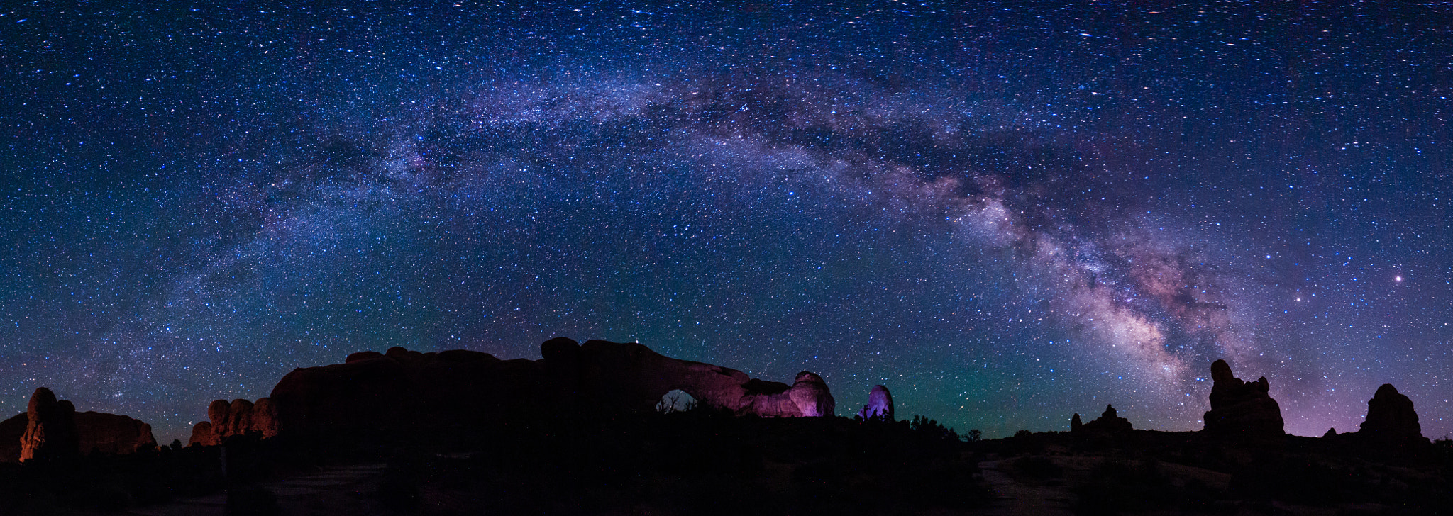 Nikon D700 + Nikon AF Nikkor 20mm F2.8D sample photo. Window under the milky way, arches national park photography