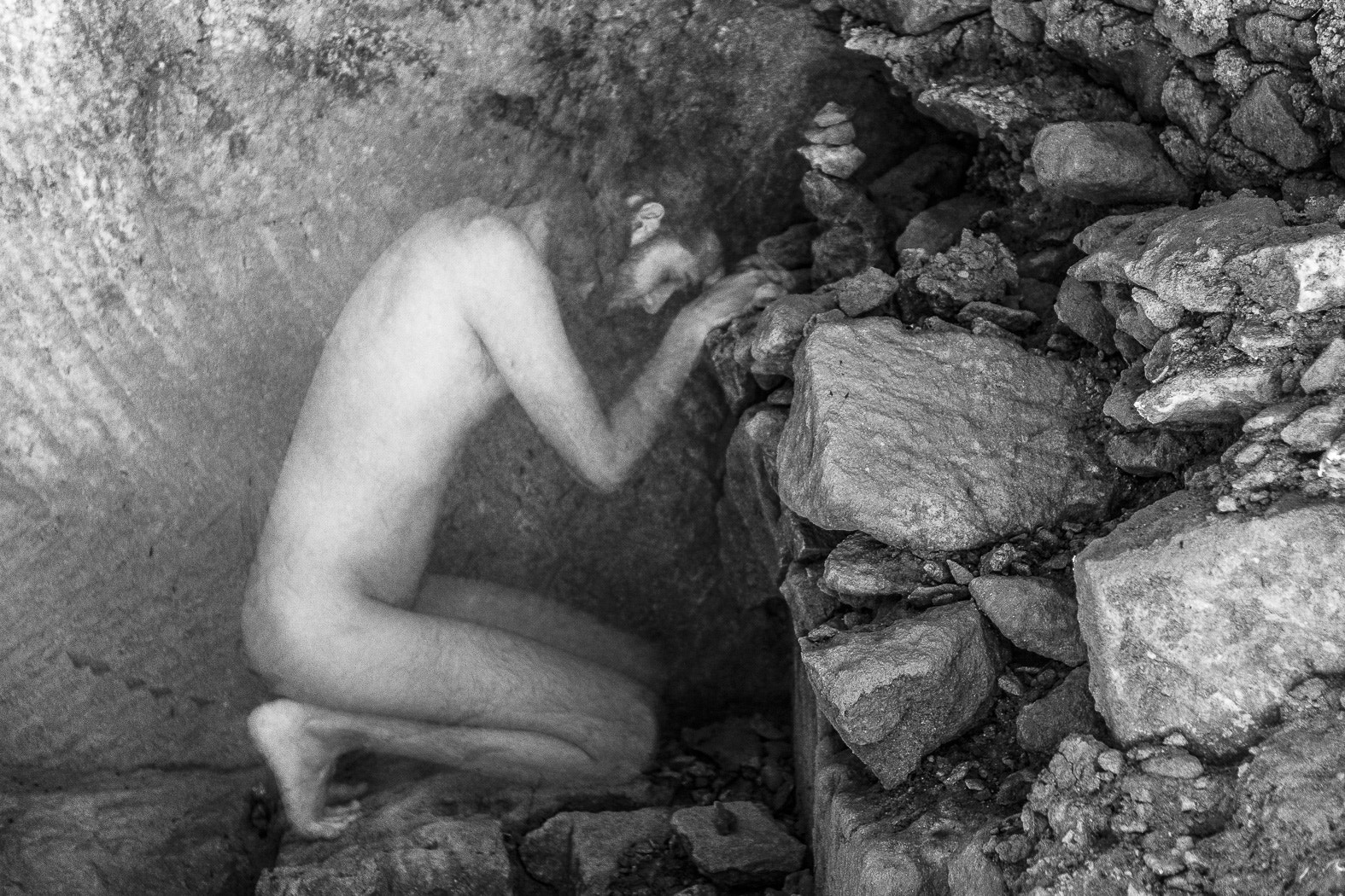 Sony SLT-A77 + Sony DT 35mm F1.8 SAM sample photo. L'homme des cavernes iii photography