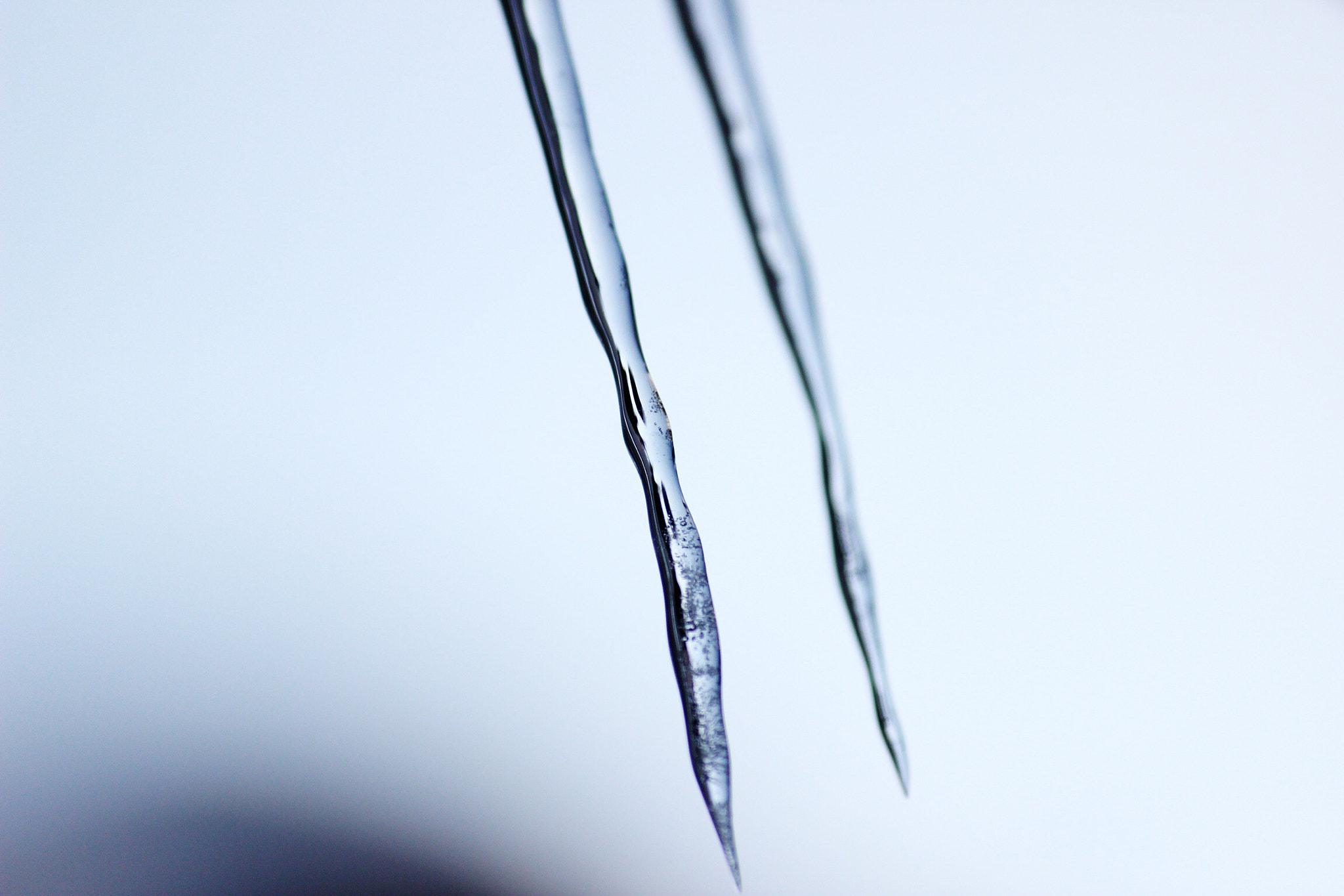 Canon EOS 600D (Rebel EOS T3i / EOS Kiss X5) sample photo. Icicle photography