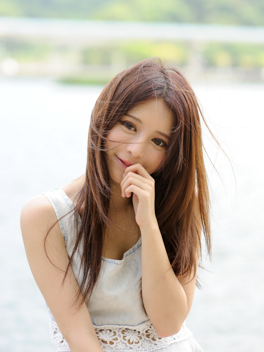 Nikon AF Nikkor 85mm F1.4D sample photo. Taipei girl photography