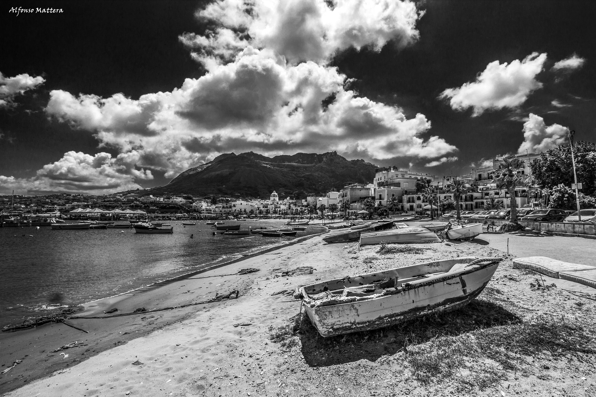 Canon EOS 60D + Canon EF-S 10-18mm F4.5–5.6 IS STM sample photo. Forio d'ischia - epomeo photography