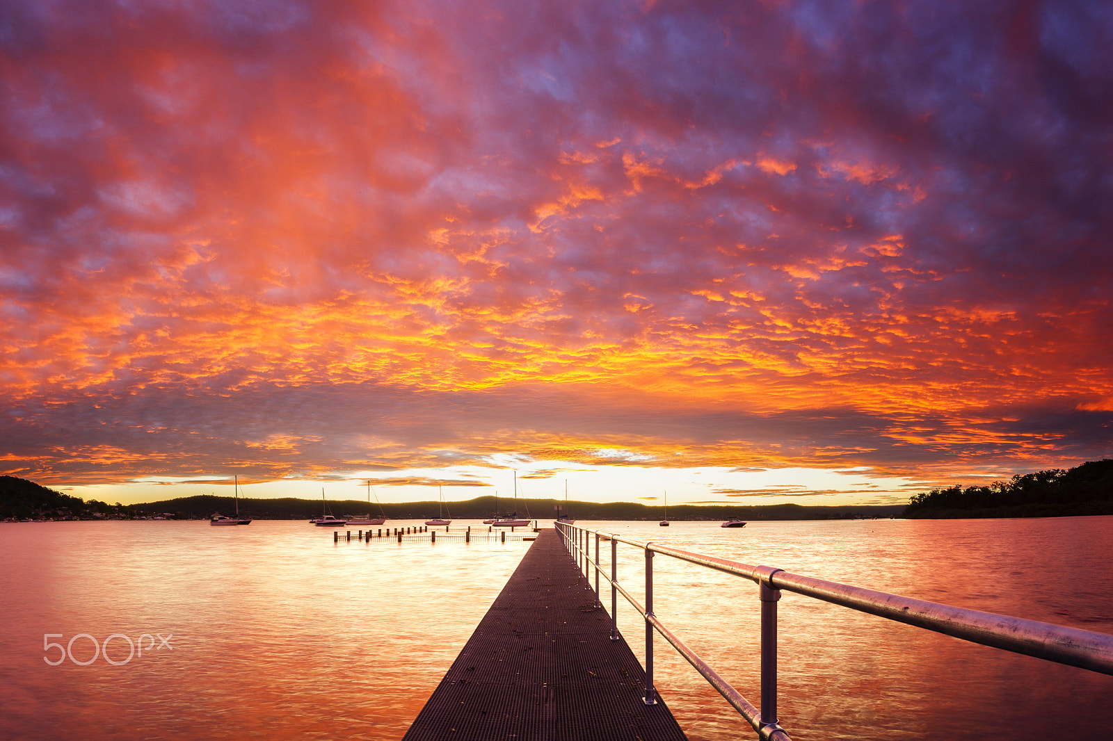 Canon EOS-1D Mark IV sample photo. Sunset explosion photography