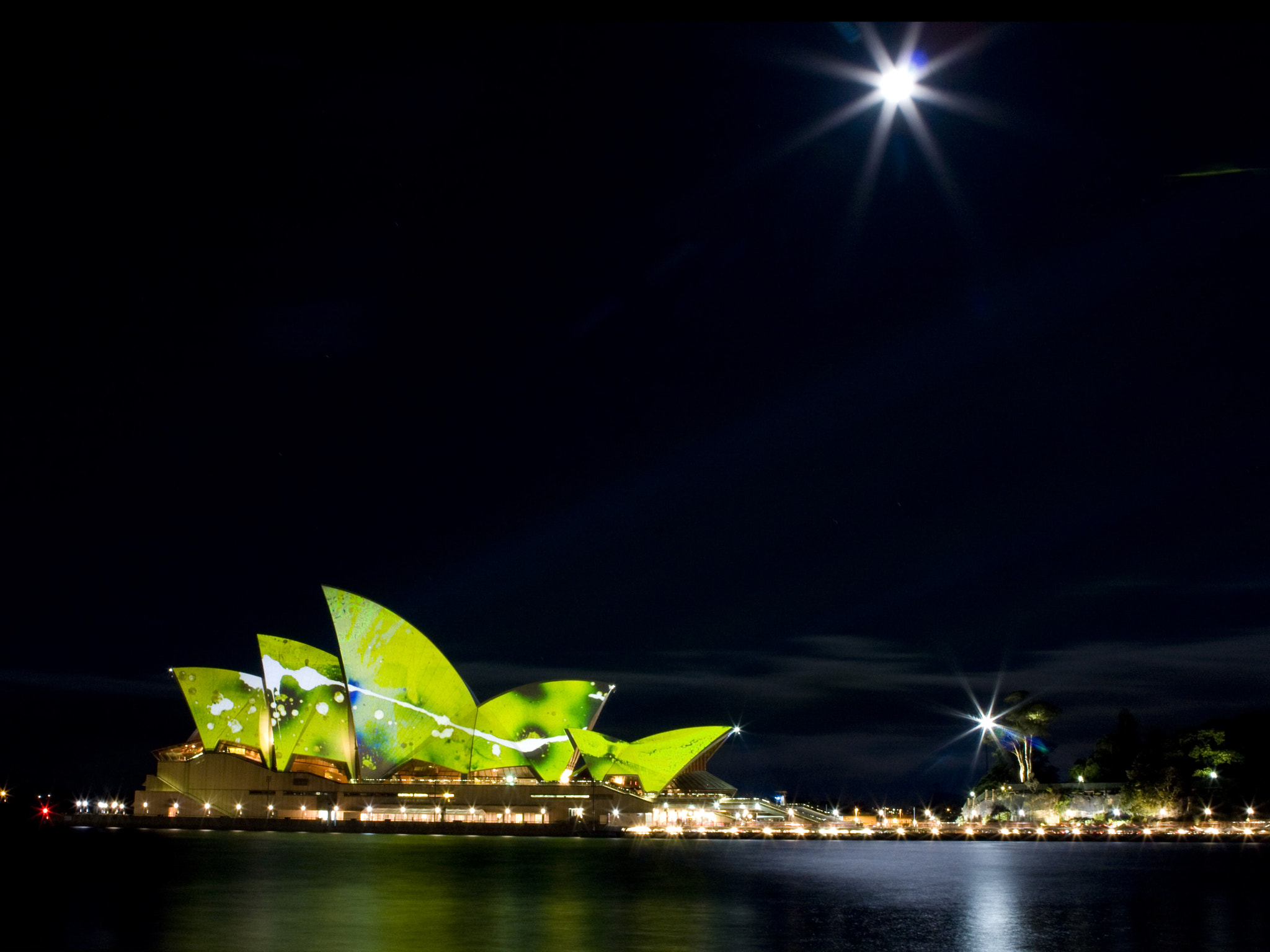 Canon EOS 40D + Canon EF 24-70mm F2.8L USM sample photo. Green opera house photography
