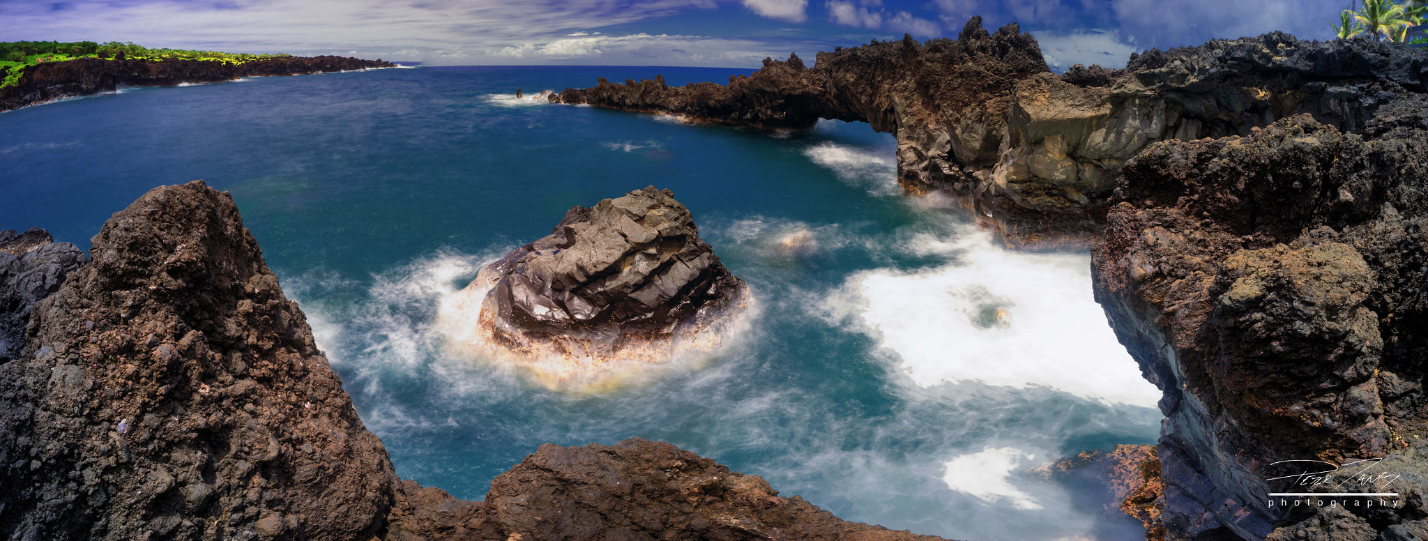 ZEISS Batis 18mm F2.8 sample photo. The hana arch pano photography