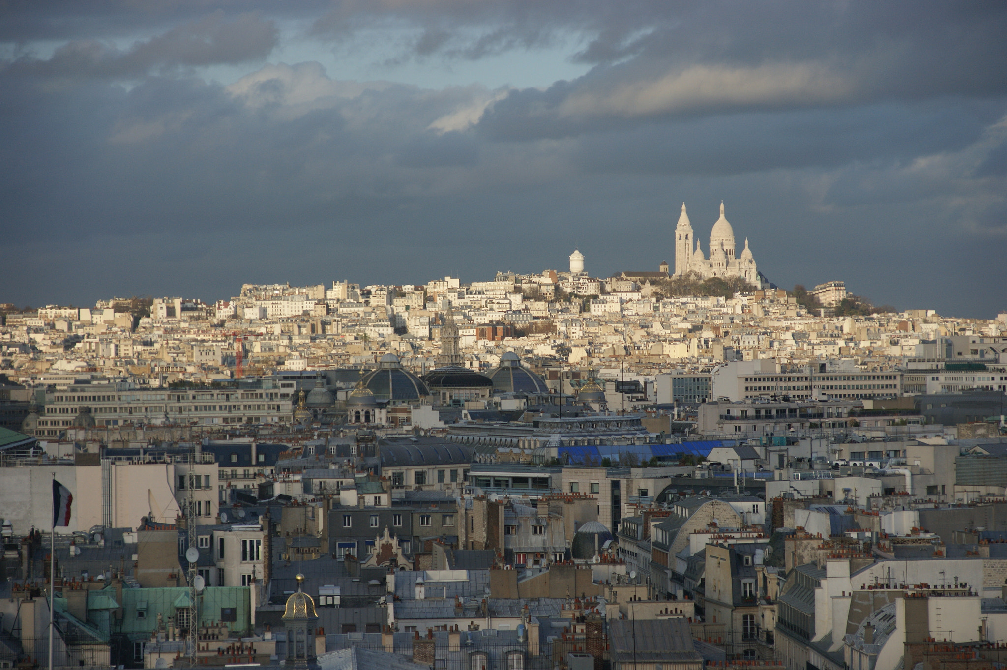 Sony Alpha DSLR-A350 sample photo. Paris - montmartre photography