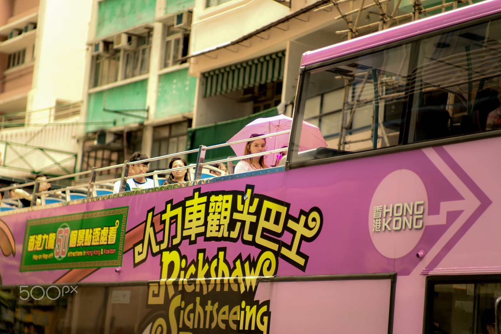 Sony a7R II + Sony 28-75mm F2.8 SAM sample photo. Bus ride of hong kong local street. photography