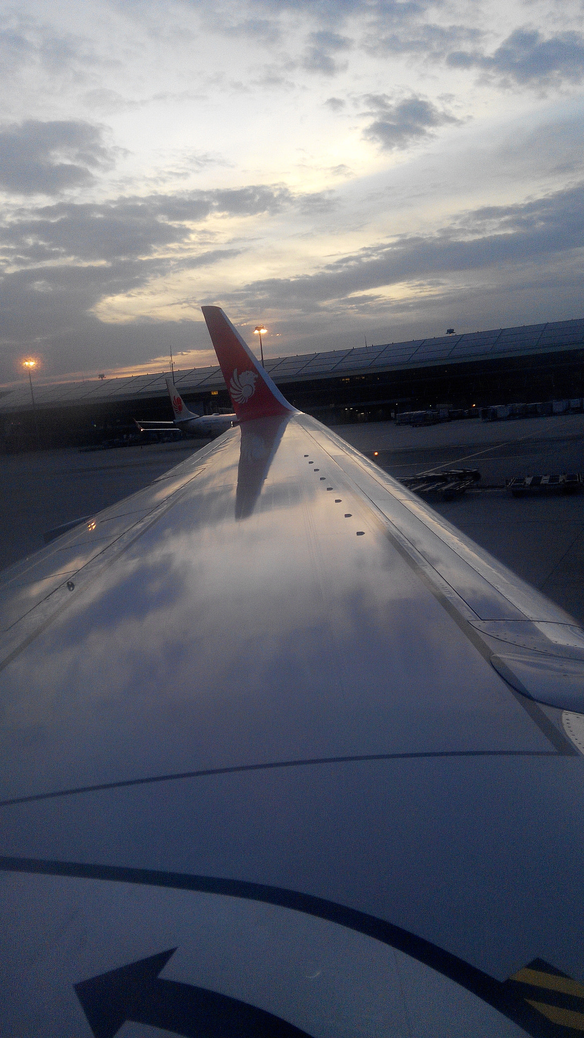 Xiaomi HM NOTE sample photo. Flight~ photography