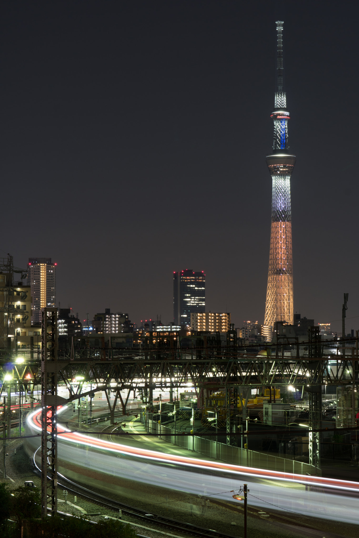 Sony a6300 + Sony FE 70-200mm F4 G OSS sample photo. Tokyo sky tree : kirameki photography