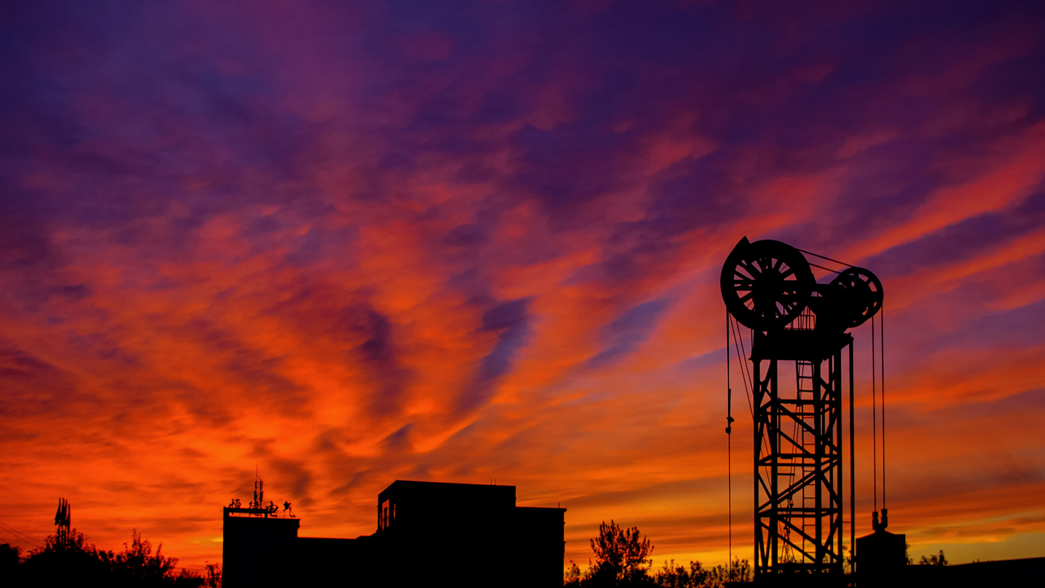 Pentax K100D sample photo. Sunset glow photography