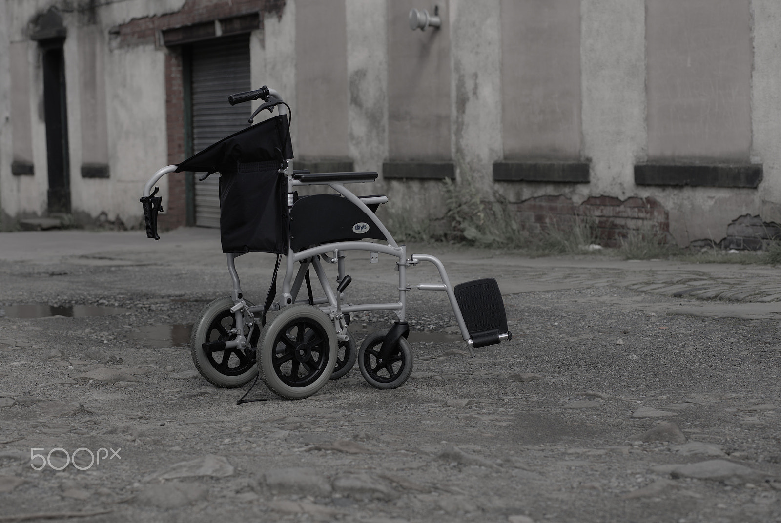 Canon EOS 5DS + Canon EF 85mm F1.8 USM sample photo. Street wheels photography