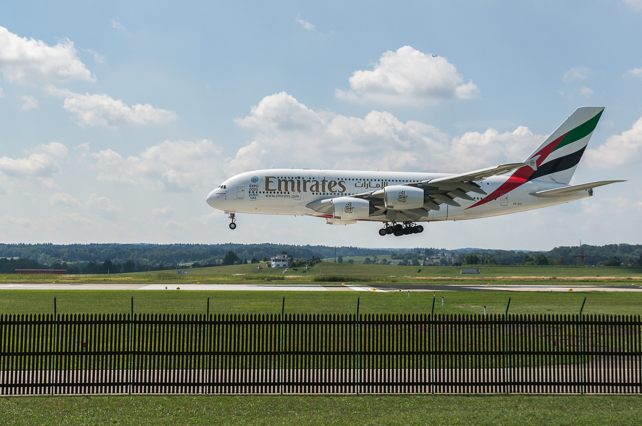 Sony Alpha NEX-6 + Sony E 30mm F3.5 Macro sample photo. A380 from dubai photography