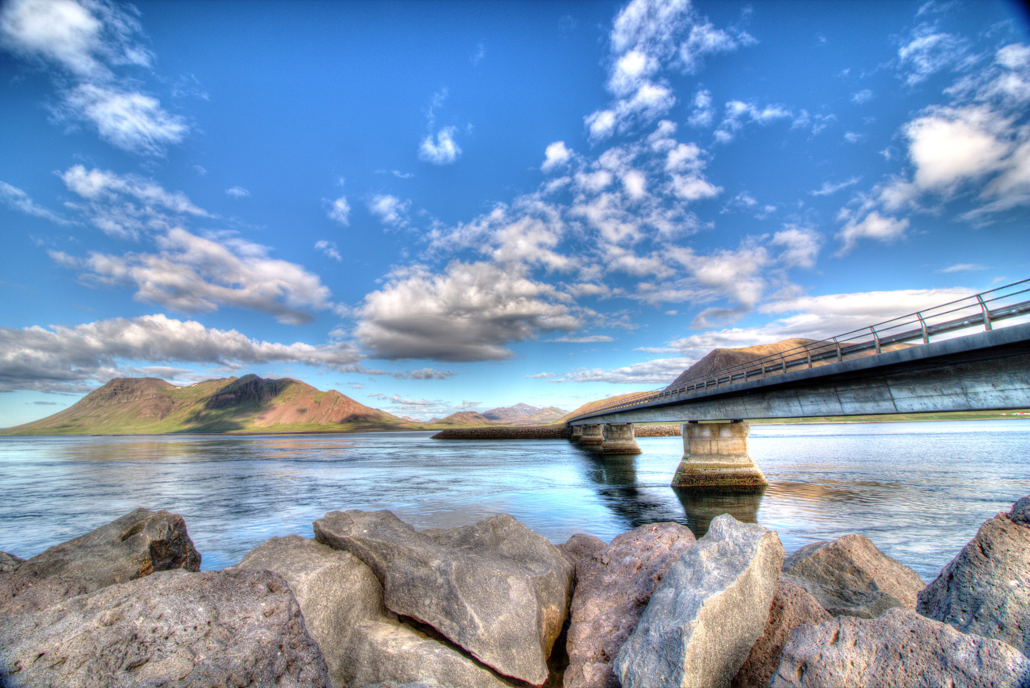 Canon EF-S 10-18mm F4.5–5.6 IS STM sample photo. The bridge photography