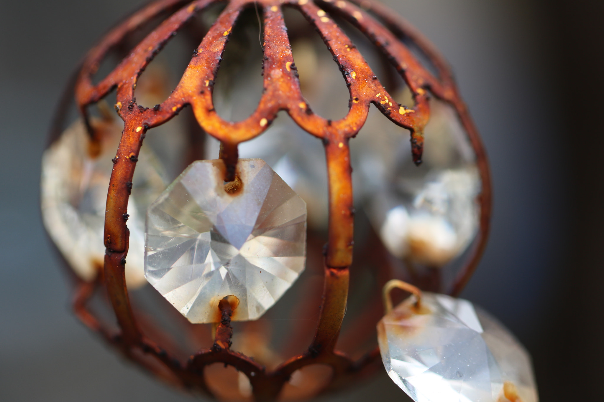 Canon EOS 760D (EOS Rebel T6s / EOS 8000D) sample photo. Rusted crystals photography
