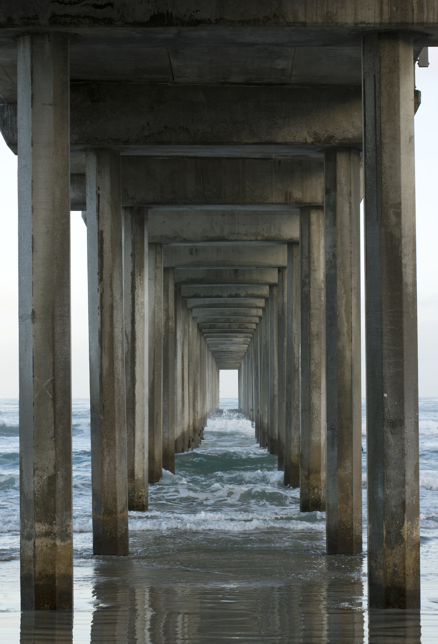 Pentax smc DA* 55mm F1.4 SDM sample photo. The door to the ocean photography