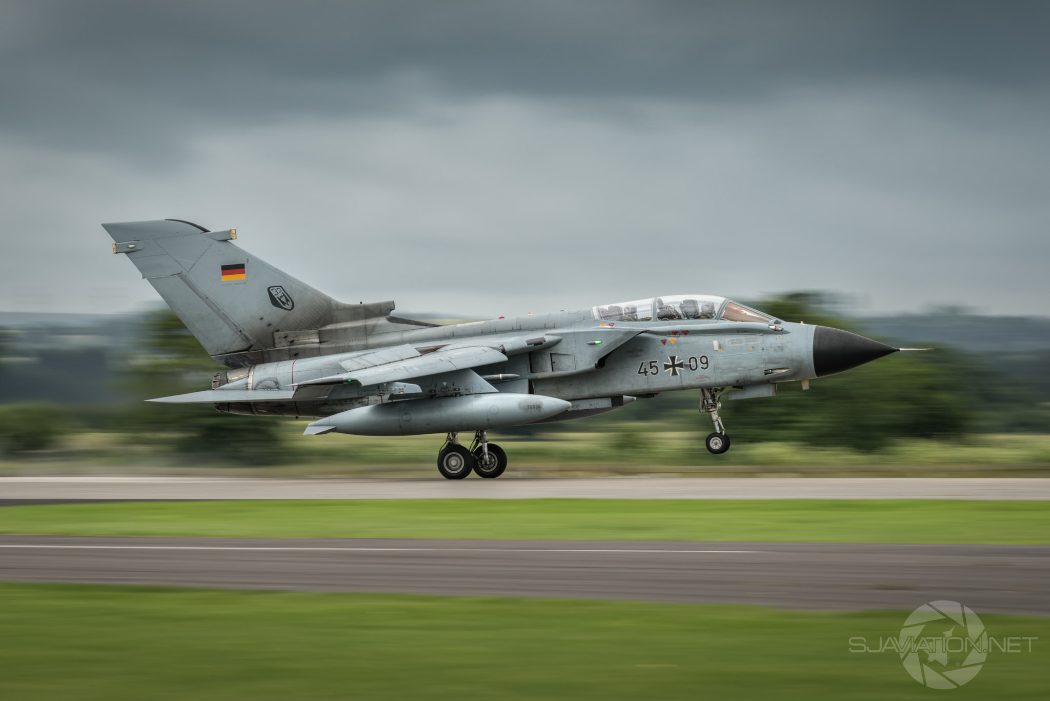 Nikon AF-S Nikkor 300mm F2.8G ED-IF VR sample photo. Büchel tornado photography