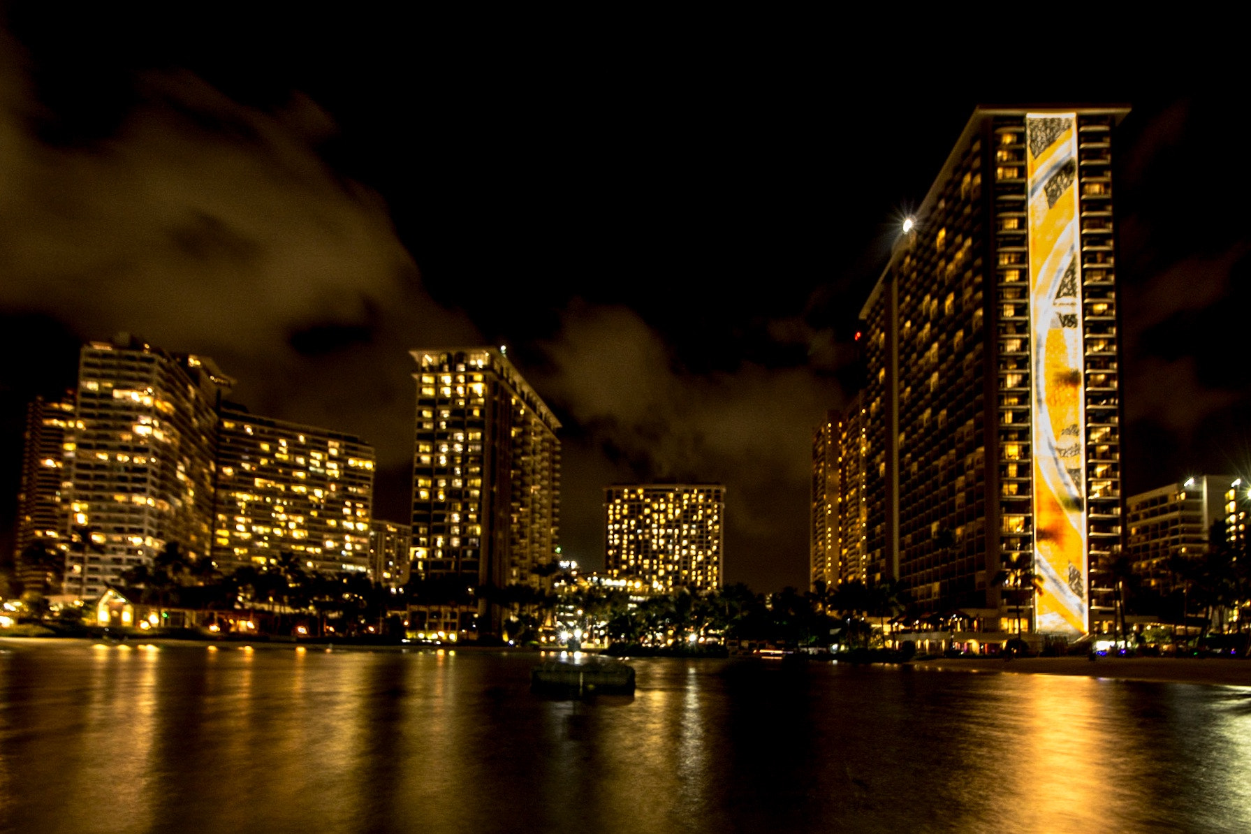 Canon EF-S 10-18mm F4.5–5.6 IS STM sample photo