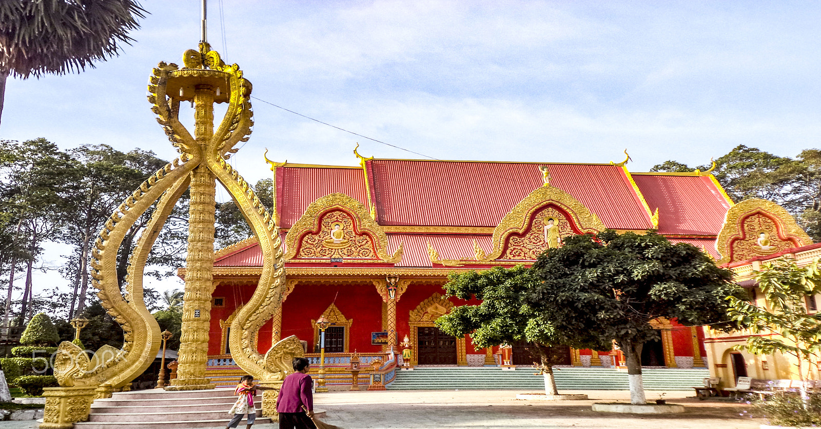 Sony Cyber-shot DSC-W710 sample photo. Khmer pagoda photography