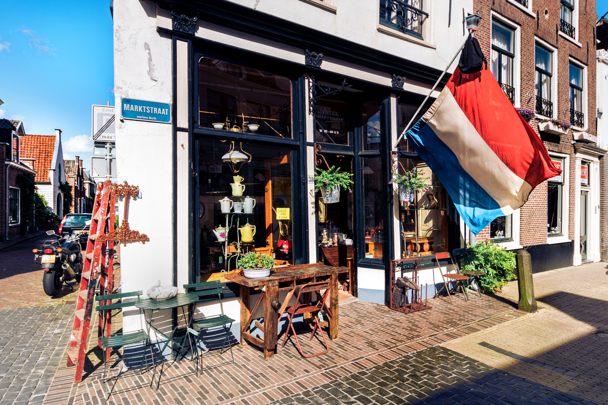 Canon EF-S 10-18mm F4.5–5.6 IS STM sample photo. Antiek naarden photography