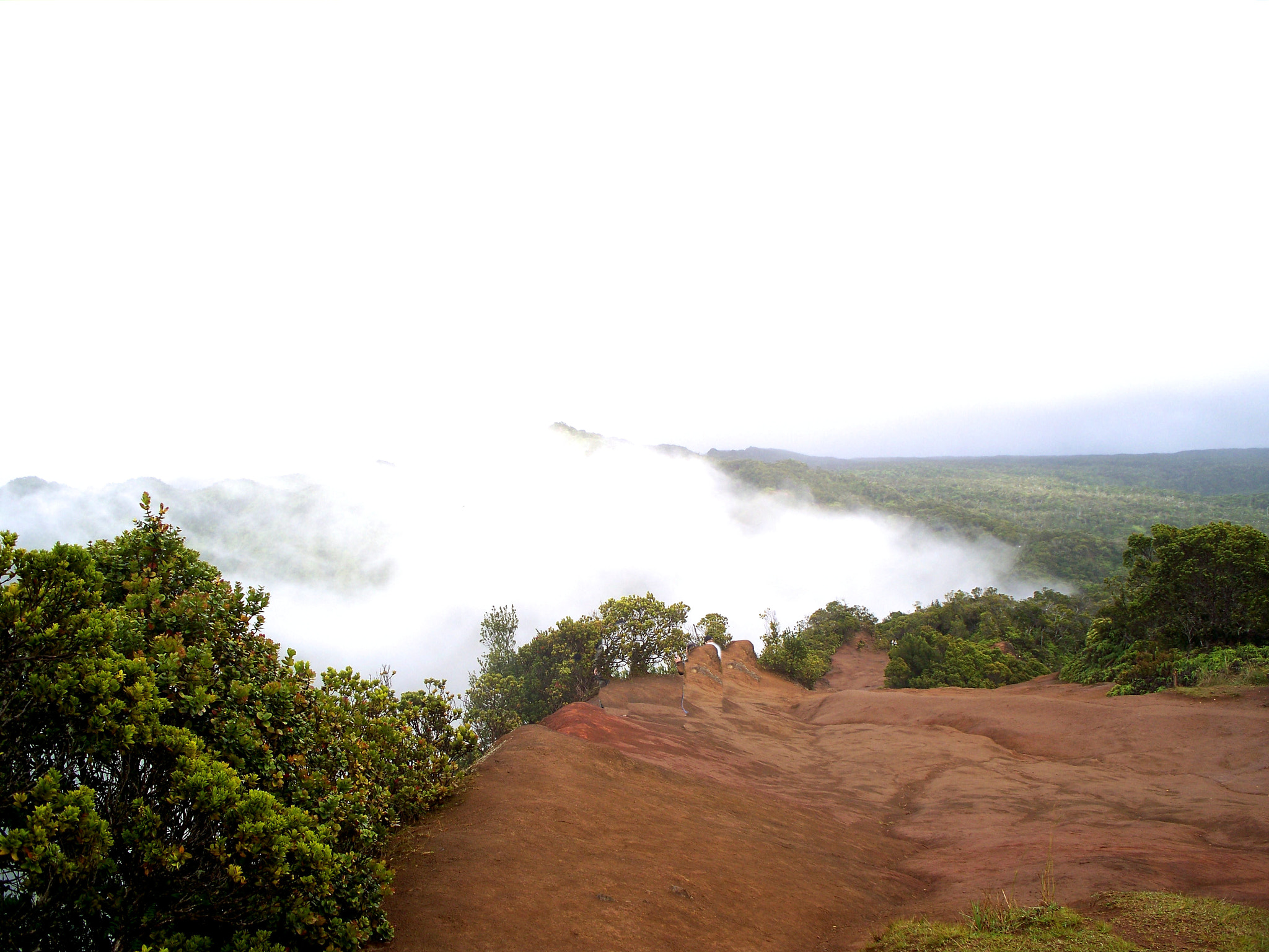 Kodak Z1275 ZOOM DIGITAL CAMERA sample photo. Above the clouds photography