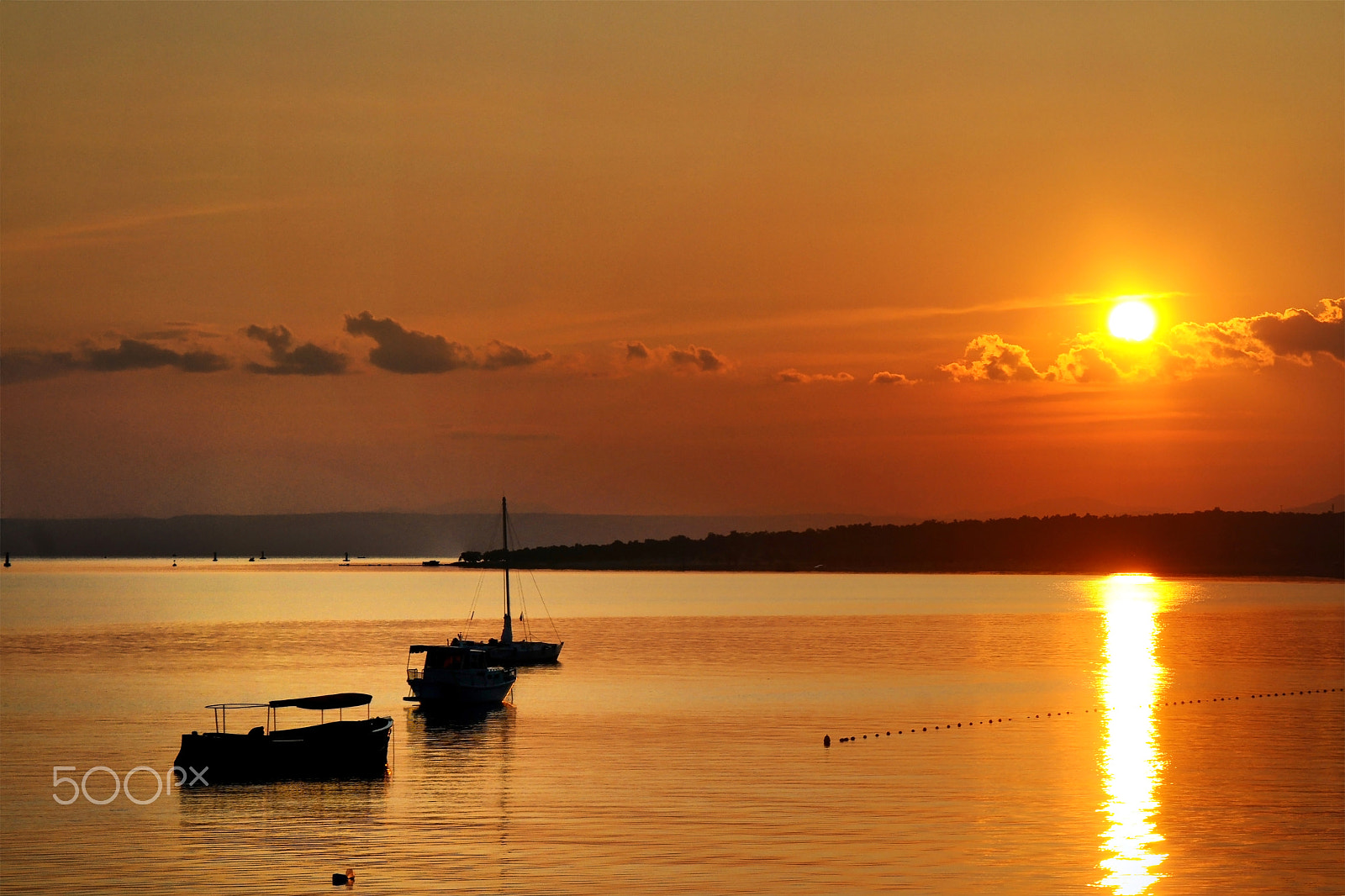 Nikon AF Nikkor 24-85mm F2.8-4D IF sample photo. Sunset (cunda adası/ayvalık/türkiye). photography