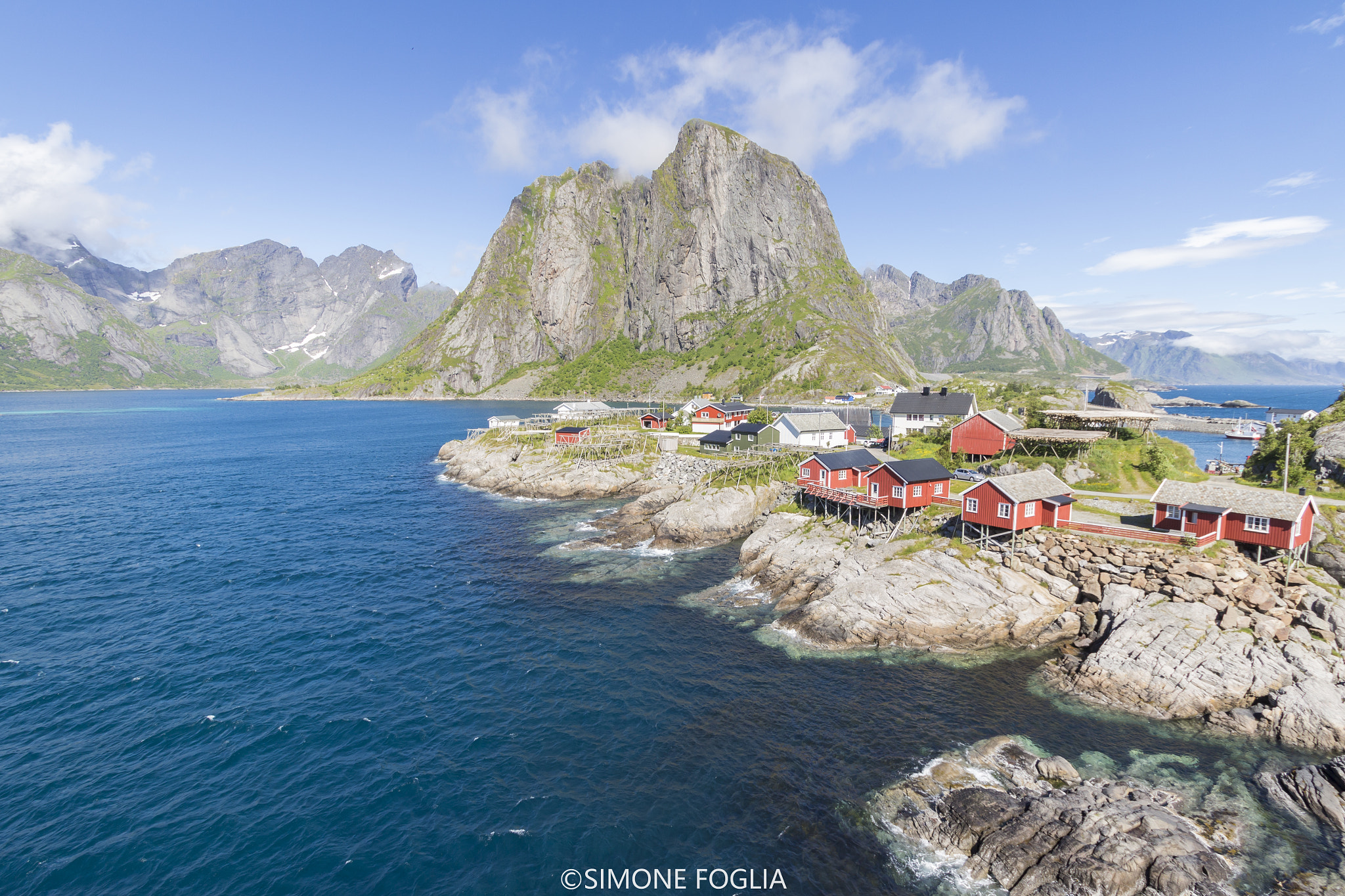 Sigma 10-20mm F3.5 EX DC HSM sample photo. Summer in hamnøy, norway. photography