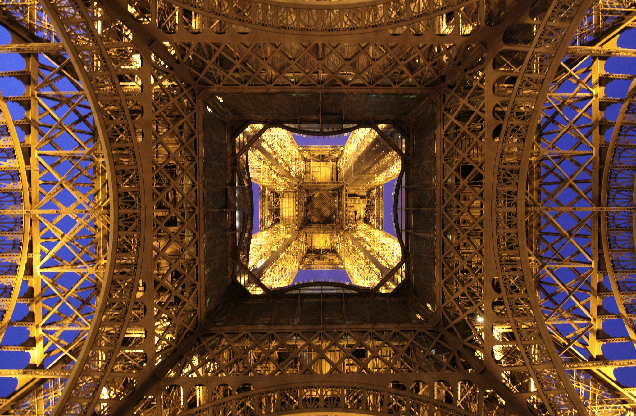 Canon EF-S 10-18mm F4.5–5.6 IS STM sample photo. París  photography