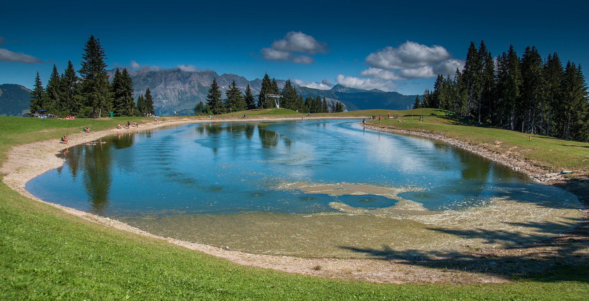Sony Alpha DSLR-A700 sample photo. Mountain lake photography