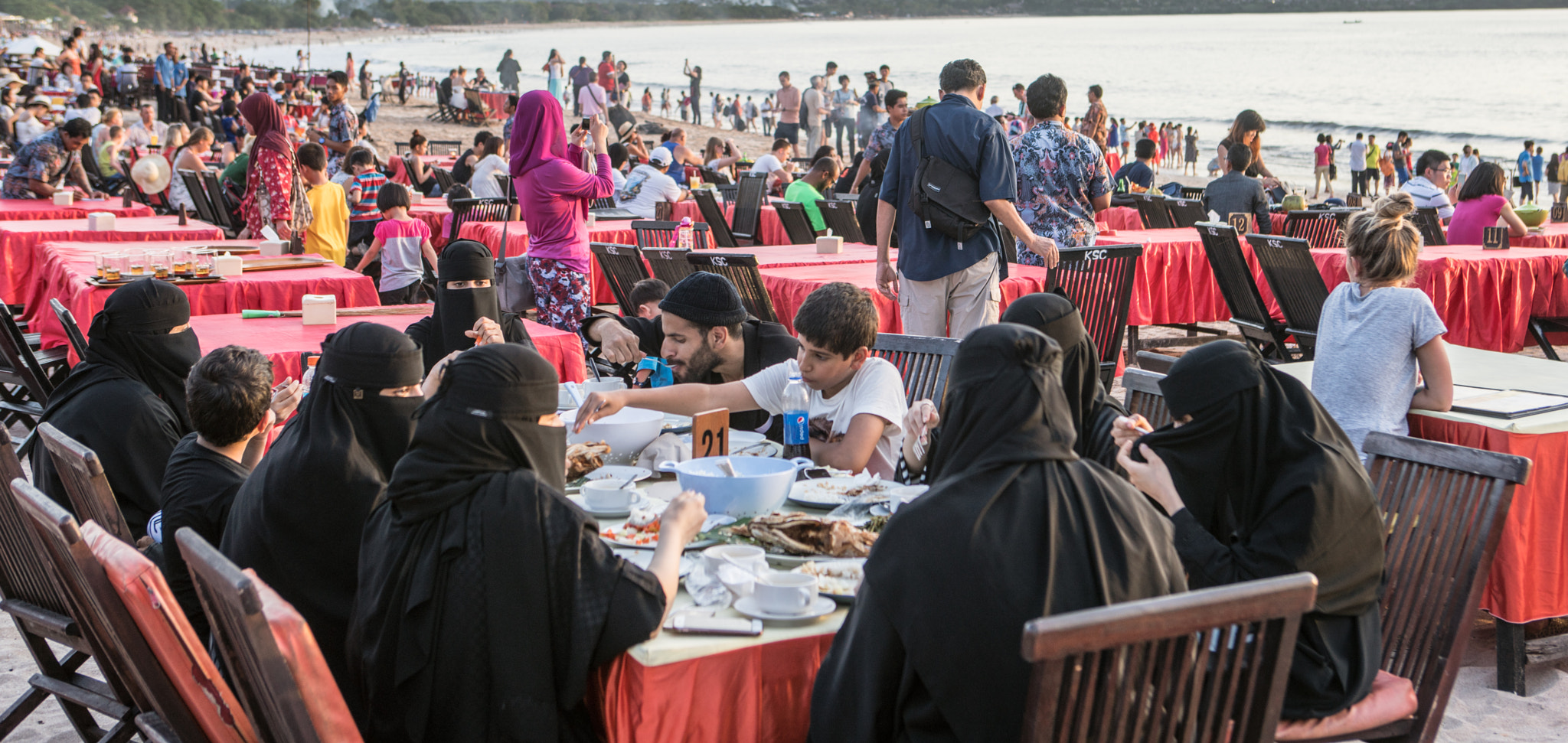 Sony a7R II + Canon EF 24-70mm F2.8L USM sample photo. Fragments of islam photography