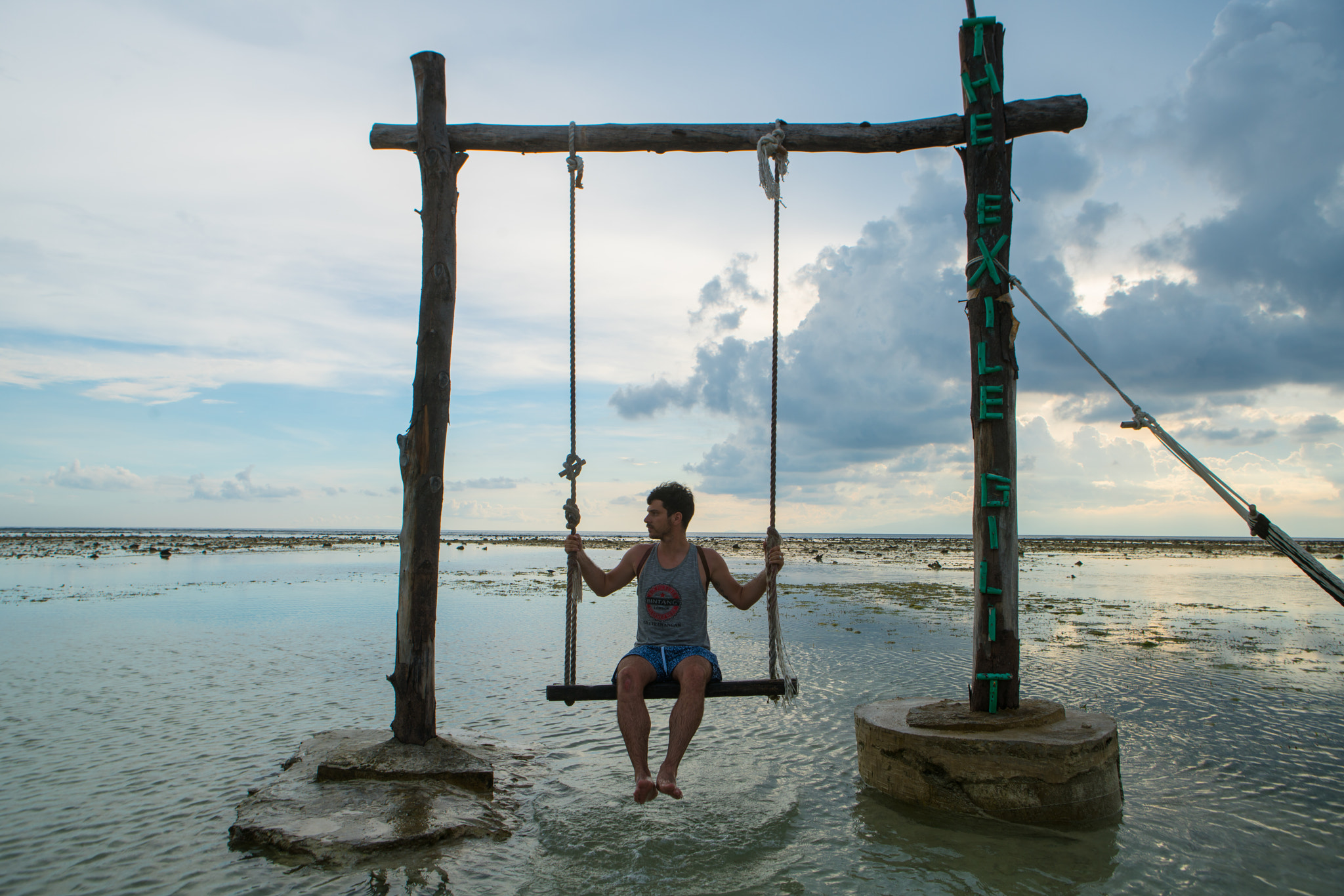 Sony a7R II + Canon EF 24-70mm F2.8L USM sample photo. Dragging my feet photography