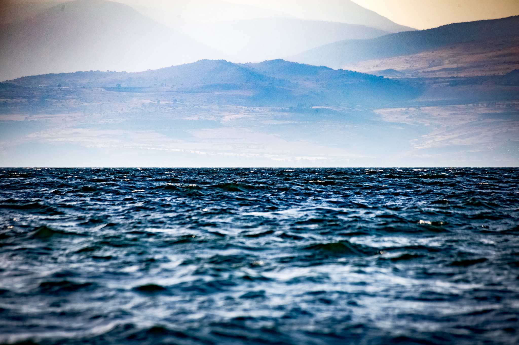 Canon EF 100-300mm f/5.6L sample photo. Saw sea photography